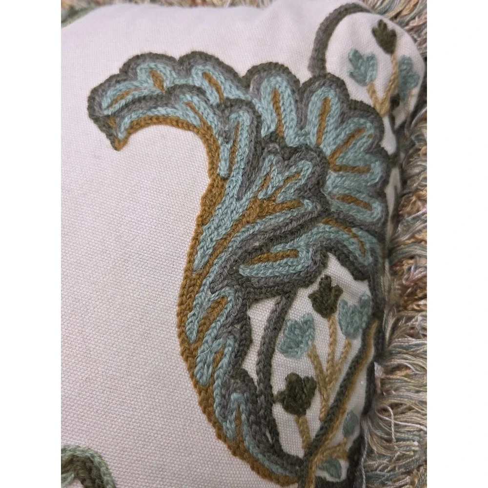 Crewel Embroidered‎ Pillow Fringe Jacobean French 20